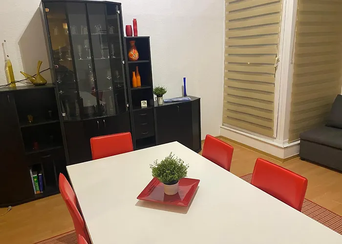 Urban Loft At Main Station Apartment *